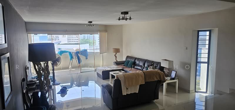 Ivory Heights, Jurong East Street 13, 3 Bedrooms, 1,700 sqft, Condominium For Rent, by Ronnie Ong Eng Hock, 500222975 - Living Room - PropertyGuru.com.sg