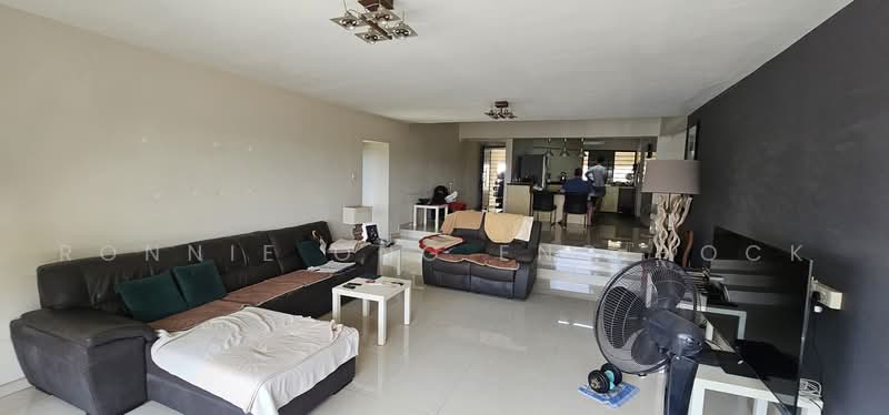 Ivory Heights, Jurong East Street 13, 3 Bedrooms, 1,700 sqft, Condominium For Rent, by Ronnie Ong Eng Hock, 500222975 - Living Room - PropertyGuru.com.sg