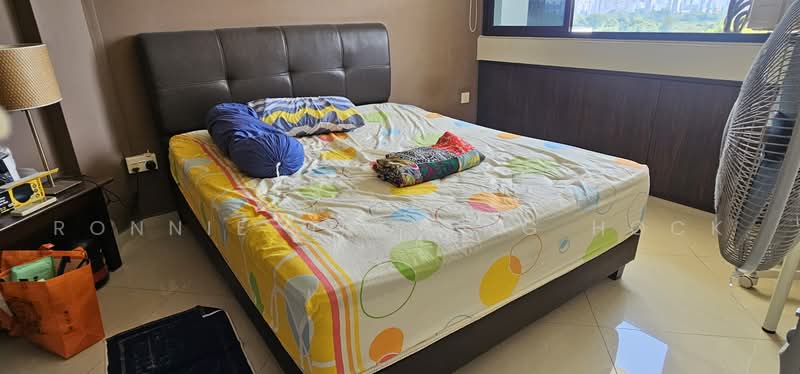 Ivory Heights, Jurong East Street 13, 3 Bedrooms, 1,700 sqft, Condominium For Rent, by Ronnie Ong Eng Hock, 500222975 - Bedroom - PropertyGuru.com.sg