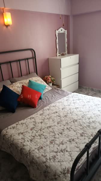 405 Hougang Avenue 10, 405 Hougang Avenue 10, Room Rental, 180 sqft, HDB Flat For Rent, by Shelly Li, 500222989 - Bedroom - PropertyGuru.com.sg
