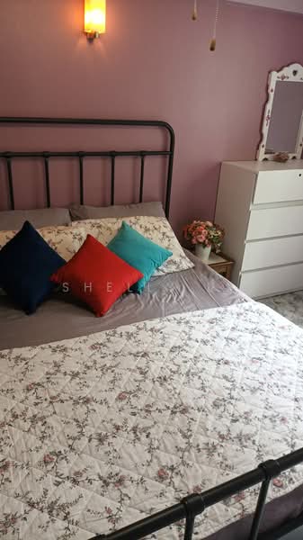 405 Hougang Avenue 10, 405 Hougang Avenue 10, Room Rental, 180 sqft, HDB Flat For Rent, by Shelly Li, 500222989 - Bedroom - PropertyGuru.com.sg