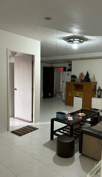 950 Hougang Street 91, 950 Hougang Street 91, Room Rental, 200 sqft, HDB Flat For Rent, by James Yeo, 500222993 - Living Room - PropertyGuru.com.sg