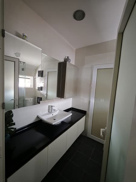 Jalan chengkek, Jalan chengkek, Room Rental, 150 sqft, Terraced House For Rent, by Melvin Seh, 500222998 - Bathroom - PropertyGuru.com.sg