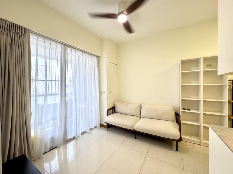 Melosa, 28 Lorong 28 Geylang, 2 Bedrooms, 603 sqft, Condominium For Rent, by Spenncer Mak, 500223001 - Living Room - PropertyGuru.com.sg