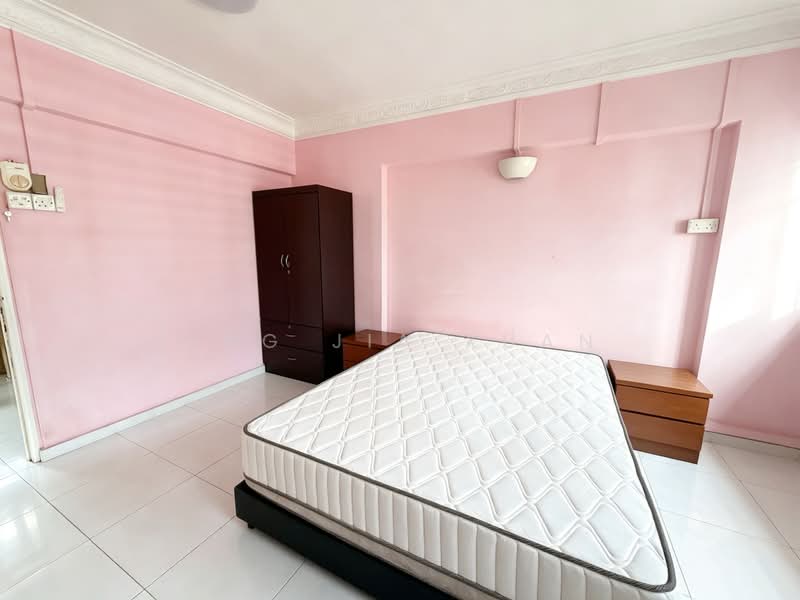 31 Bedok South Avenue 2, 31 Bedok South Avenue 2, Room Rental, 11 sqft, HDB Flat For Rent, by Ong Jia Xuan, 500223007 - Bedroom - PropertyGuru.com.sg