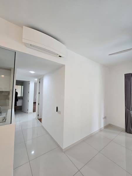 Sky Habitat, 7 Bishan Street 15, 2 Bedrooms, 1,023 sqft, Condominium For Sale, by Joanne Tio, 500223023 - Corridor - PropertyGuru.com.sg