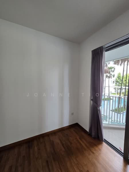 Sky Habitat, 7 Bishan Street 15, 2 Bedrooms, 1,023 sqft, Condominium For Sale, by Joanne Tio, 500223023 - Balcony - PropertyGuru.com.sg