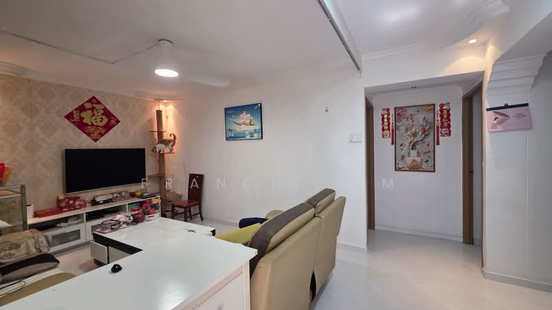 715 Woodlands Drive 70, 715 Woodlands Drive 70, 3 Bedrooms, 1,087 sqft, HDB Flat For Sale, by Francis Sim, 500223027 - Living Room - PropertyGuru.com.sg