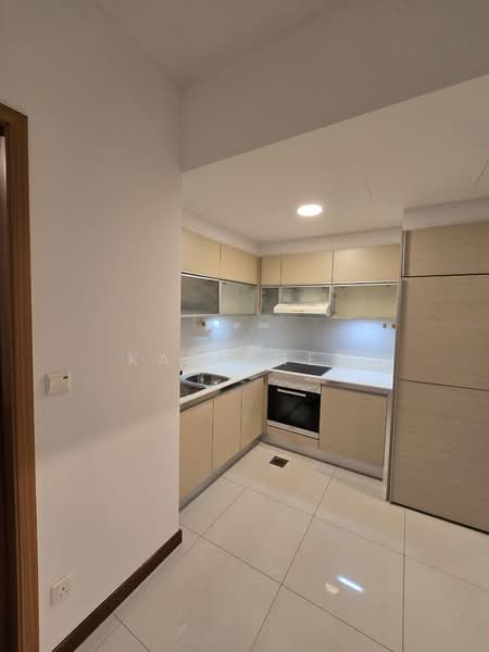The Sail @ Marina Bay, 6 Marina Boulevard, Boat Quay / Raffles Place / Marina, 2 Bedrooms, 883 sqft, Condominium For Sale, by Kas Chen, 500223043 - Kitchen - PropertyGuru.com.sg