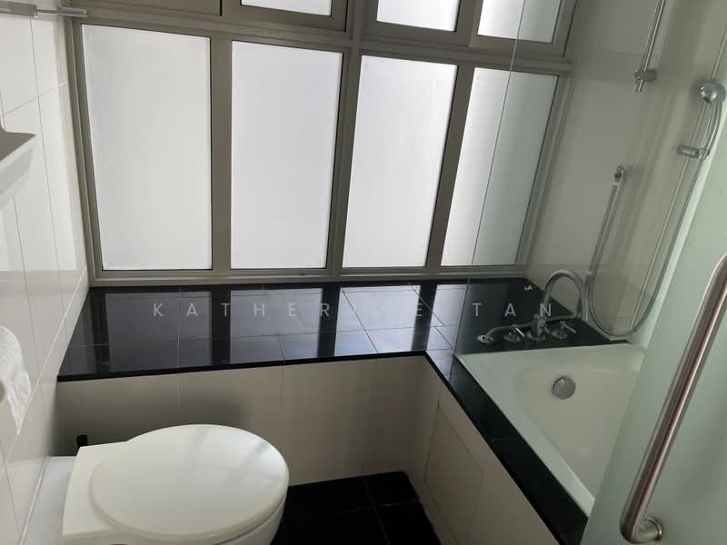 Shanghai One, 1 Shanghai Road, 3 Bedrooms, 1,066 sqft, Apartment For Rent, by Katherine Tan, 500223059 - Bathroom - PropertyGuru.com.sg