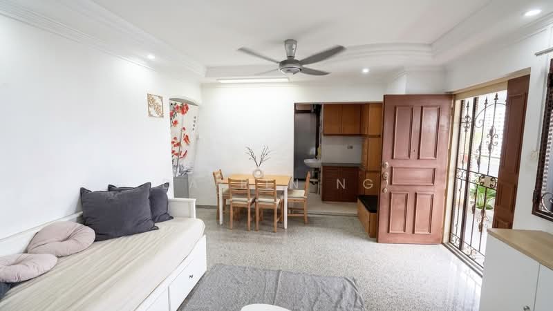 183D Rivervale Crescent, 183D Rivervale Crescent, 3 Bedrooms, 915 sqft, HDB Flat For Sale, by Darren Ng, 500223060 - Living Room - PropertyGuru.com.sg