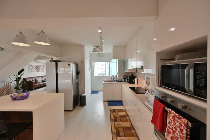337 Jurong East Avenue 1, 337 Jurong East Avenue 1, 4 Bedrooms, 1,604 sqft, HDB Flat For Sale, by Dian Sarah, 500223062 - Kitchen - PropertyGuru.com.sg