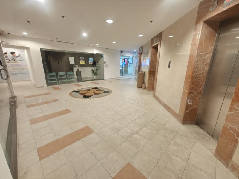 Parkway Centre, 1 Marine Parade Central, East Coast / Marine Parade, 829 sqft, Office For Sale, by Randy Chan 曾昭敏, 500223070 - Lobby - CommercialGuru.com.sg