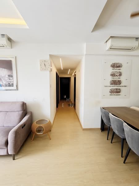 La Casa, 64 Woodlands Drive 16, 3 Bedrooms, 1,216 sqft, Condominium For Sale, by Lucas Hoh Jin Heng, 500223073 - Living Room - PropertyGuru.com.sg