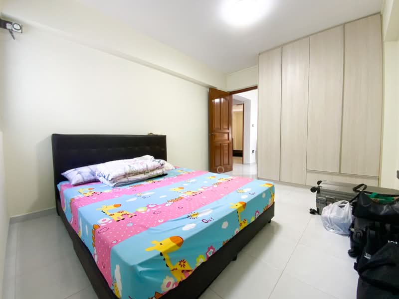 513 Bedok North Avenue 2, 513 Bedok North Avenue 2, 3 Bedrooms, 990 sqft, HDB Flat For Sale, by Marc Ong, 500223079 - Bedroom - PropertyGuru.com.sg