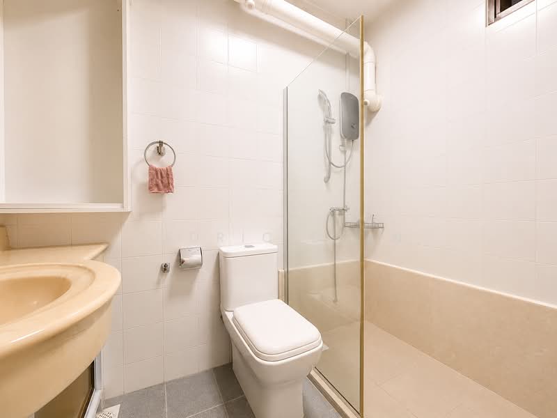 538 Jelapang Road, 538 Jelapang Road, 3 Bedrooms, 1,292 sqft, HDB Flat For Sale, by Cedric Chan, 500223083 - Bathroom - PropertyGuru.com.sg