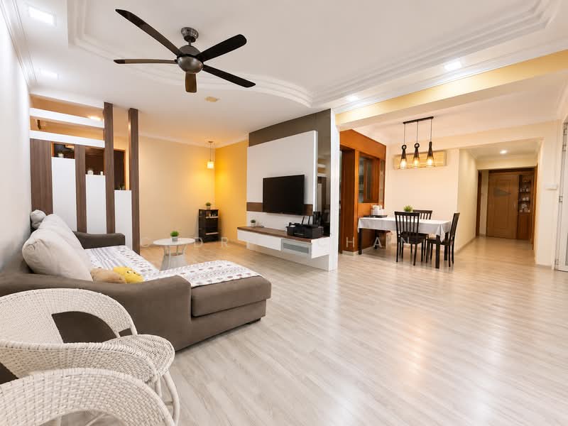 538 Jelapang Road, 538 Jelapang Road, 3 Bedrooms, 1,292 sqft, HDB Flat For Sale, by Cedric Chan, 500223083 - Living Room - PropertyGuru.com.sg