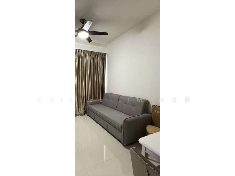 J Gateway, 2 Gateway Drive, 1 Bedroom, 495 sqft, Condominium For Rent, by Cristel Lim 林妏珊, 500223088 - Living Room - PropertyGuru.com.sg
