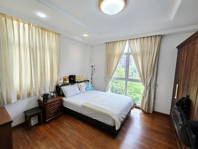 Charming Bungalow @ Braddell Heights Estate, , 7 Bedrooms, 7,000 sqft, Bungalow House For Sale, by Yan Lim, 500223097 - Bedroom - PropertyGuru.com.sg