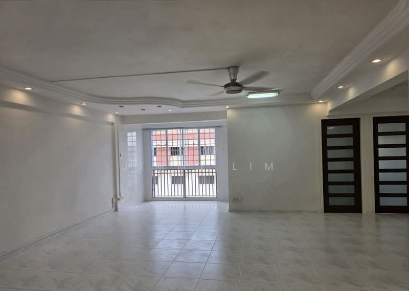 498A Tampines Street 45, 498A Tampines Street 45, 4 Bedrooms, 1,549 sqft, HDB Flat For Sale, by Jimmy Lim, 500223100 - Living Room - PropertyGuru.com.sg
