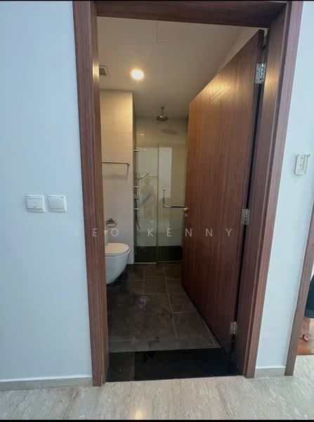 East Village, 430 Upper Changi Road, 1 Bedroom, 506 sqft, Condominium For Rent, by Yeo Kenny, 500223102 - Bathroom - PropertyGuru.com.sg
