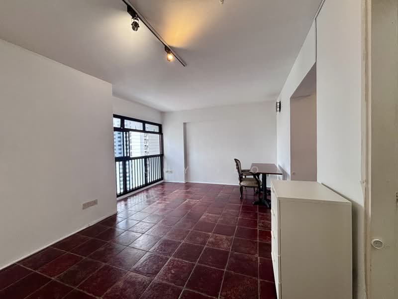 146 Lorong 2 Toa Payoh, 146 Lorong 2 Toa Payoh, 3 Bedrooms, 925 sqft, HDB Flat For Rent, by Lucy Yeo, 500223133 - Living Room - PropertyGuru.com.sg
