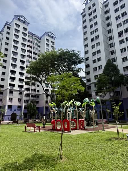 477 Sembawang Drive, 477 Sembawang Drive, 3 Bedrooms, 925 sqft, HDB Flat For Sale, by Jeslyn Lim 林瑞香, 500223140 - Exterior - PropertyGuru.com.sg
