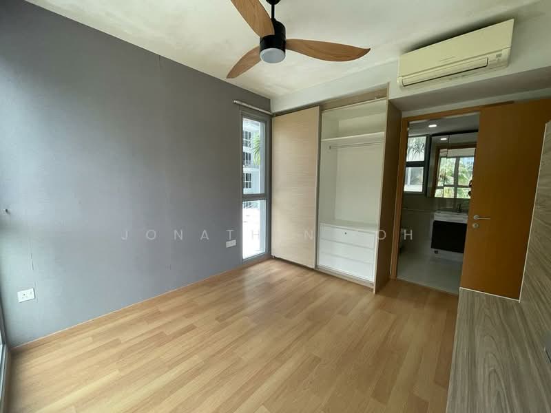 Prive, 31 Punggol Field, Hougang / Punggol / Sengkang, 2 Bedrooms, 775 sqft, Executive Condominium For Sale, by Jonathan Koh, 500223143 - Bedroom - PropertyGuru.com.sg