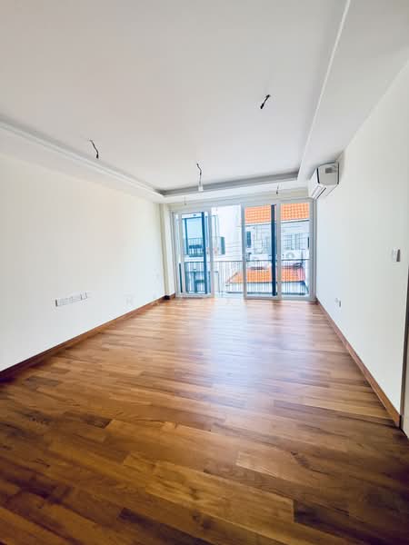 Exclusive Listing.Newly TOP terrace with lift, East Coast / Marine Parade, 4 Bedrooms, 4,200 sqft, Terraced House For Sale, by Razak ., 500223150 - Interior - PropertyGuru.com.sg