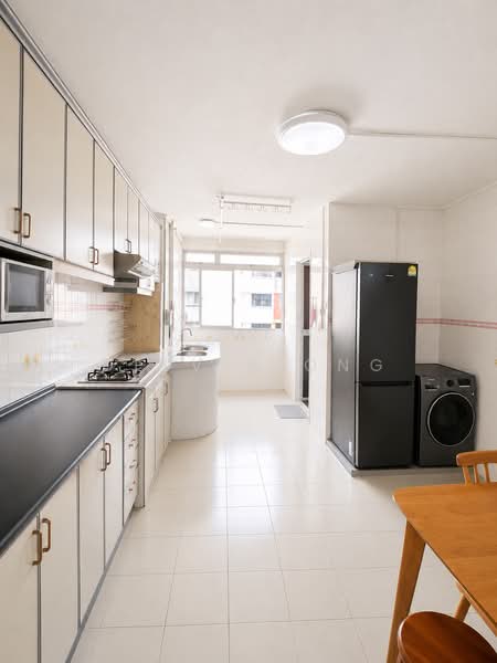 720 Jurong West Avenue 5, 720 Jurong West Avenue 5, 3 Bedrooms, 1,302 sqft, HDB Flat For Sale, by Delvin Ong, 500223159 - Kitchen - PropertyGuru.com.sg