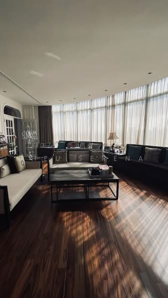 The Legend, 361 Bukit Timah Road, Tanglin / Holland / Bukit Timah, 5 Bedrooms, 4,100 sqft, Condominium For Rent, by Cheu Serena, 500223163 - Living Room - PropertyGuru.com.sg