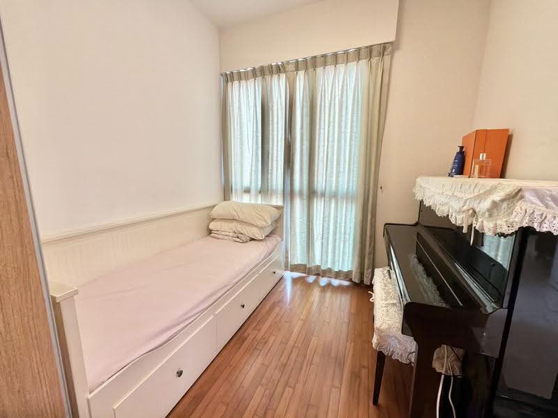 Thomson Three, 41 Bright Hill Drive, Ang Mo Kio / Bishan / Thomson, 3 Bedrooms, 1,044 sqft, Condominium For Sale, by May Tan, 500223165 - Bedroom - PropertyGuru.com.sg