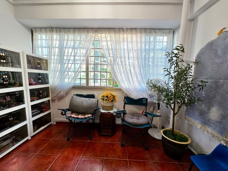 355 Woodlands Avenue 1, 355 Woodlands Avenue 1, Admiralty / Woodlands, 3 Bedrooms, 1,303 sqft, HDB Flat For Sale, by Siti Nurainina Binte Saaet (Nina Saaet), 500223170 - Balcony - PropertyGuru.com.sg