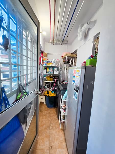 355 Woodlands Avenue 1, 355 Woodlands Avenue 1, Admiralty / Woodlands, 3 Bedrooms, 1,303 sqft, HDB Flat For Sale, by Siti Nurainina Binte Saaet (Nina Saaet), 500223170 - Service Balcony - PropertyGuru.com.sg