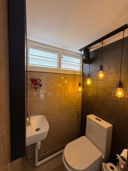 9 Holland Avenue, 9 Holland Avenue, 3 Bedrooms, 700 sqft, HDB Flat For Sale, by Cindy Ho, 500223171 - Bathroom - PropertyGuru.com.sg