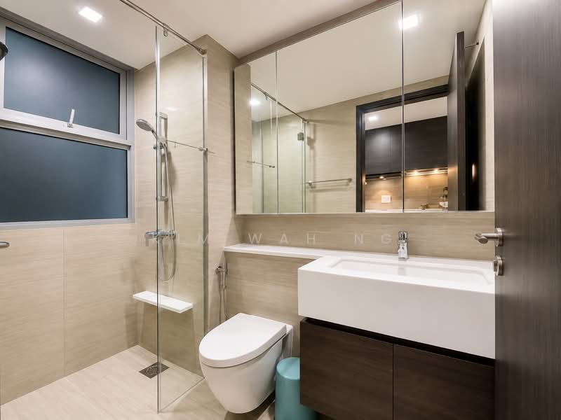 RiverTrees Residences, 21 Fernvale Close, 3 Bedrooms, 1,120 sqft, Condominium For Sale, by Kim Wah Ng, 500223192 - Bathroom - PropertyGuru.com.sg