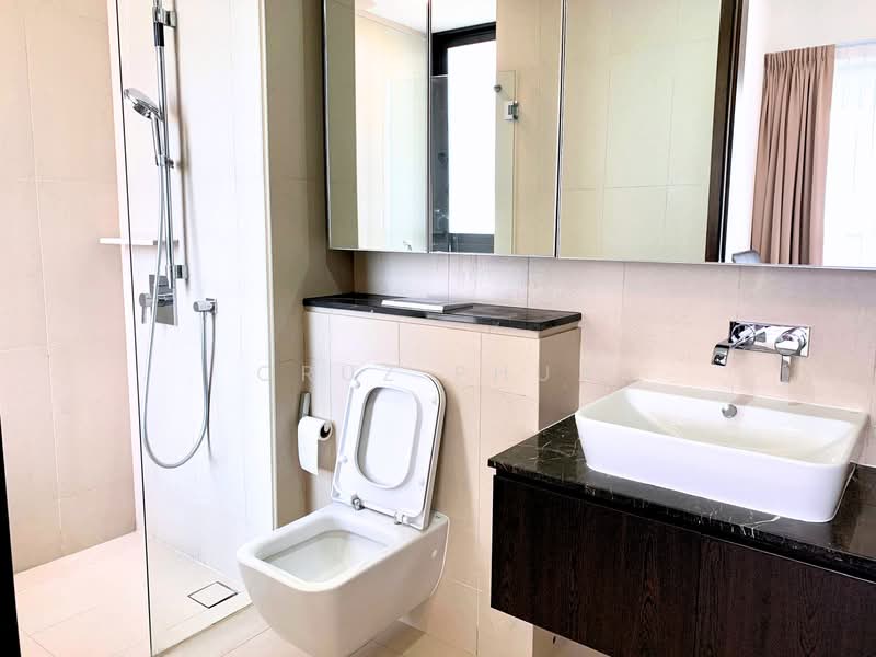 Spottiswoode Residences, 48 Spottiswoode Park Road, 2 Bedrooms, 904 sqft, Condominium For Rent, by Cruz Phua, 500223194 - Bathroom - PropertyGuru.com.sg