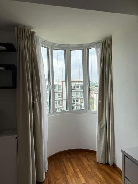 Royal Court, 3 Jalan Rajawali, 3 Bedrooms, 1,270 sqft, Apartment For Sale, by Cindy Lee, 500223209 - Interior - PropertyGuru.com.sg