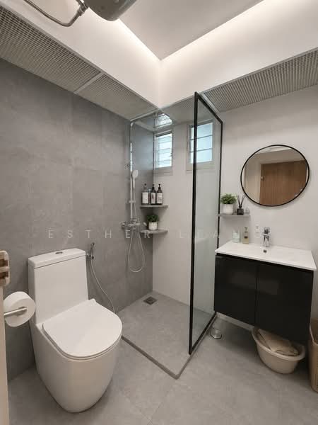626A Tampines Street 61, 626A Tampines Street 61, 3 Bedrooms, 1,216 sqft, HDB Flat For Sale, by Esther Liang, 500223211 - Bathroom - PropertyGuru.com.sg