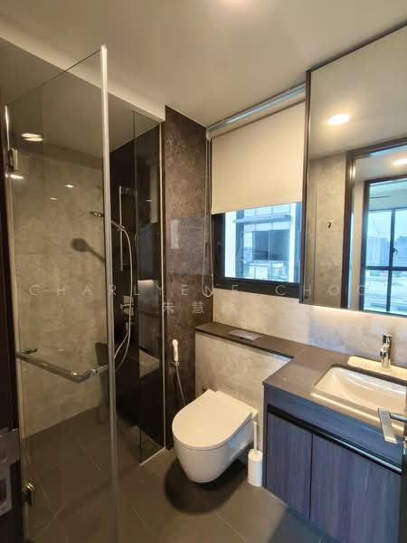 Tembusu Grand, 94 Jalan Tembusu, 3 Bedrooms, 1,173 sqft, Condominium For Rent, by Charlyene Choo 朱慧玲, 500223216 - Bathroom - PropertyGuru.com.sg