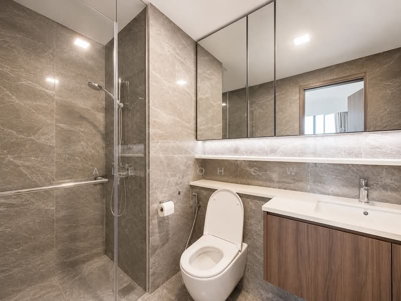 Lentor Modern, Lentor Central, Mandai / Upper Thomson, 2 Bedrooms, 732 sqft, Condominium For Sale, by Alex Toh C W, 500223218 - Bathroom - PropertyGuru.com.sg