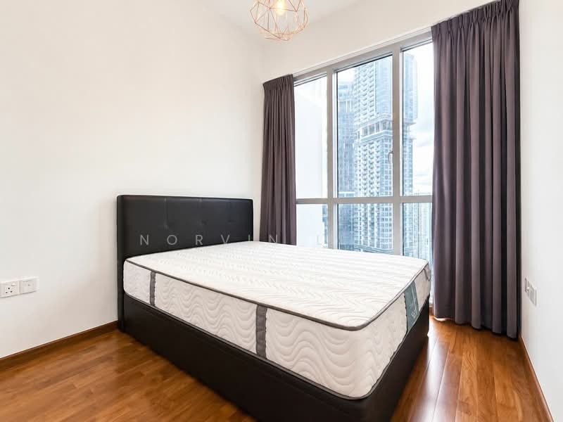 Eon Shenton, 70 Shenton Way, 2 Bedrooms, 1,087 sqft, Condominium For Rent, by Norvin Leow, 500223219 - Bedroom - PropertyGuru.com.sg