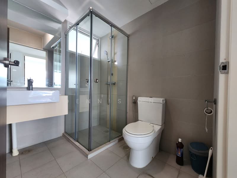 588B Ang Mo Kio Street 52, 588B Ang Mo Kio Street 52, 3 Bedrooms, 1,259 sqft, HDB Flat For Rent, by Dennis Ong, 500223221 - Bathroom - PropertyGuru.com.sg