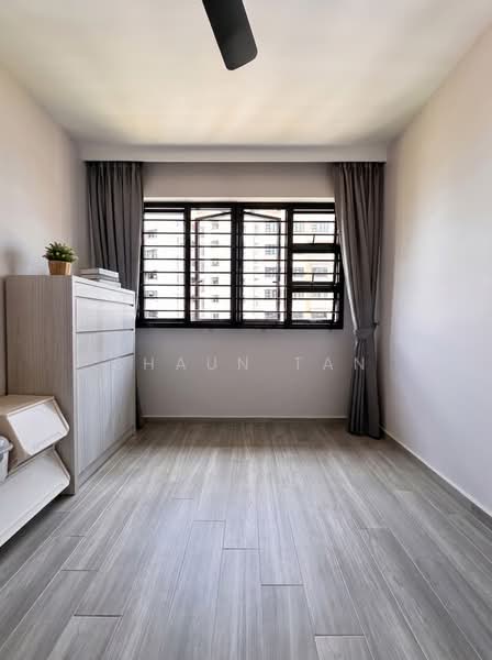 293B Compassvale Crescent, 293B Compassvale Crescent, 3 Bedrooms, 1,216 sqft, HDB Flat For Sale, by Shaun Tan, 500223232 - common room 1 - PropertyGuru.com.sg