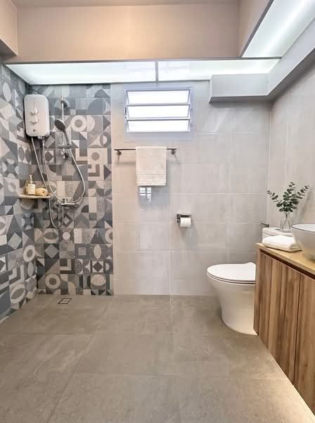 293B Compassvale Crescent, 293B Compassvale Crescent, 3 Bedrooms, 1,216 sqft, HDB Flat For Sale, by Shaun Tan, 500223232 - Bathroom - PropertyGuru.com.sg