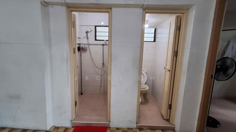 23 Sin Ming Road, 23 Sin Ming Road, 2 Bedrooms, 699 sqft, HDB Flat For Sale, by Jacky Oh, 500223240 - Bathroom - PropertyGuru.com.sg