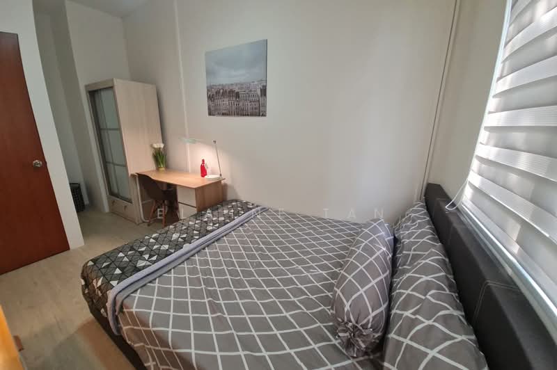 437005, , Room Rental, 100 sqft, Shophouse For Rent, by Elaine Tan, 500223243 - Bedroom - PropertyGuru.com.sg