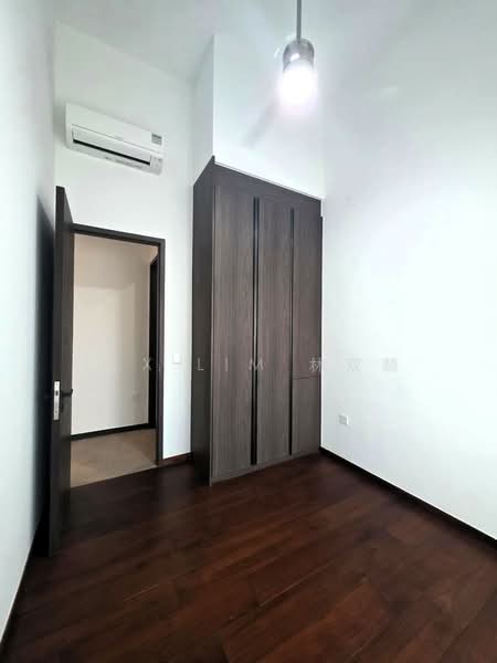 Midtown Modern, 18 Tan Quee Lan Street, 3 Bedrooms, 904 sqft, Condominium For Sale, by Lex Lim 林双麟, 500223252 - Bedroom - PropertyGuru.com.sg