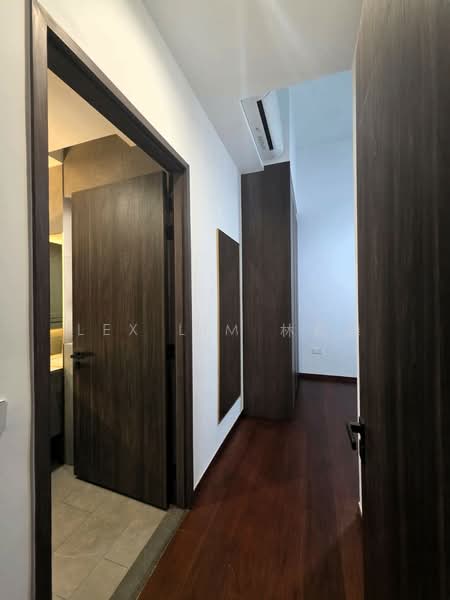 Midtown Modern, 18 Tan Quee Lan Street, 3 Bedrooms, 904 sqft, Condominium For Sale, by Lex Lim 林双麟, 500223252 - Corridor - PropertyGuru.com.sg