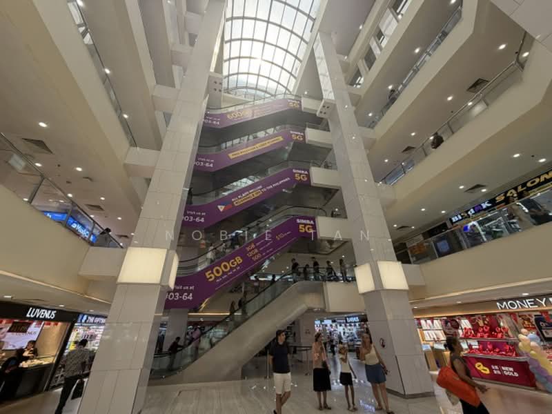 Lucky Plaza, 304 Orchard Road, Orchard / River Valley, 710 sqft, Mall Shop For Rent, by Nobie Tan, 500223266 - Interior - CommercialGuru.com.sg